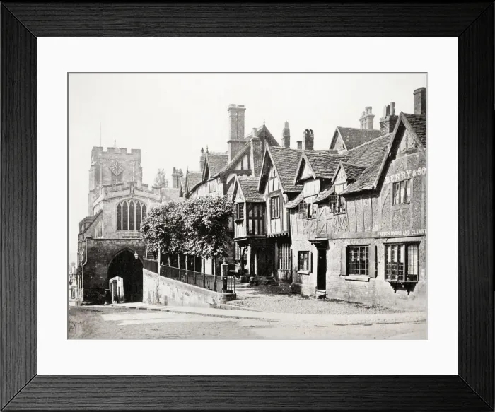 Framed Print : The Lord Leycester Hospital, West Gate, Warwick Framed Print : The Lord Leycester Hospital, West Gate, Warwick