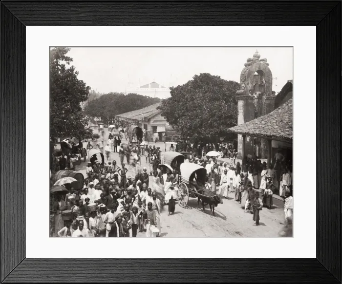 Framed Print : Street scene, probably Bombay, Mumbai, India Framed Print : Street scene, probably Bombay, Mumbai, India