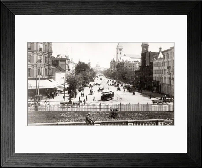Framed Print : Pensylvania Avenue, Washington DC, Capitol Building Framed Print : Pensylvania Avenue, Washington DC, Capitol Building