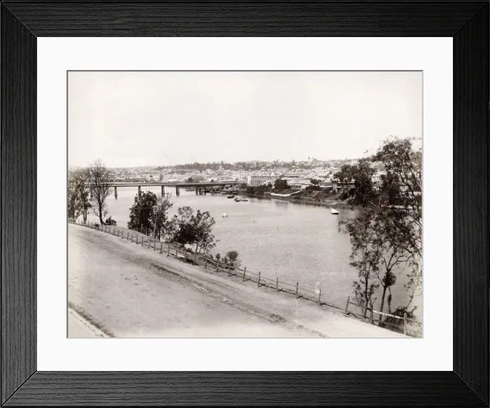 Framed Print : Victoria Bridge, Brisbane, Queensland, Australia Framed Print : Victoria Bridge, Brisbane, Queensland, Australia