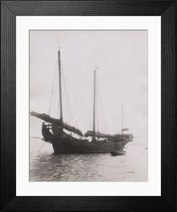 Framed Print : Chinese junk, trading ship, China Framed Print : Chinese junk, trading ship, China