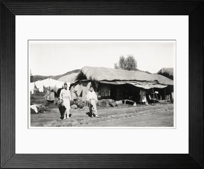 Framed Print : Daily life, country people, Korea, c. 1910 Framed Print : Daily life, country people, Korea, c. 1910
