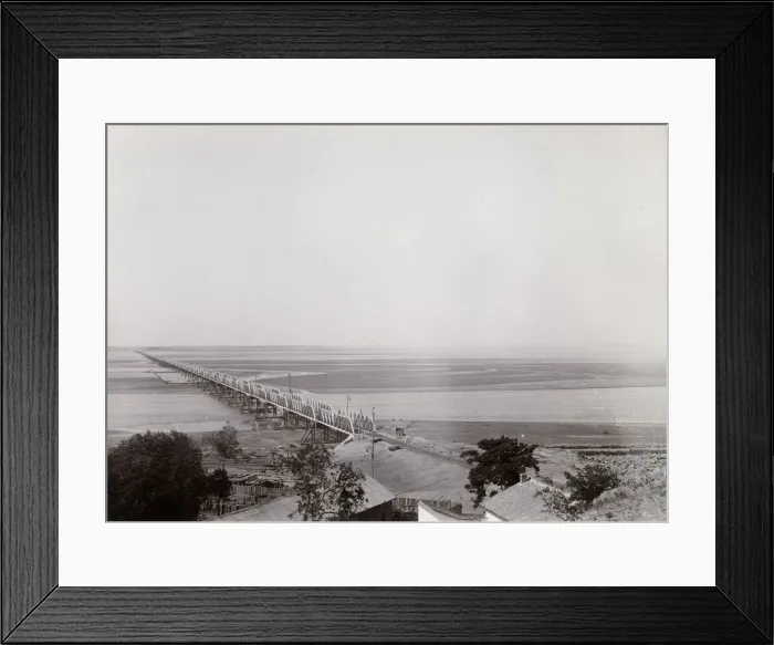 Framed Print : Captionerd on the back as bridge on the Yellow River, China Framed Print : Captionerd on the back as bridge on the Yellow River, China