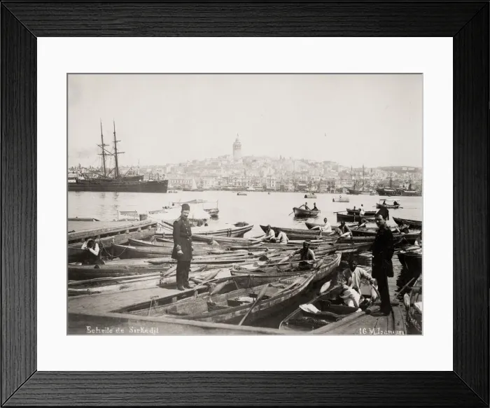 Framed Print : Turkey, Constantinople, Istanbul - boats, boatmen Bosphorous Framed Print : Turkey, Constantinople, Istanbul - boats, boatmen Bosphorous