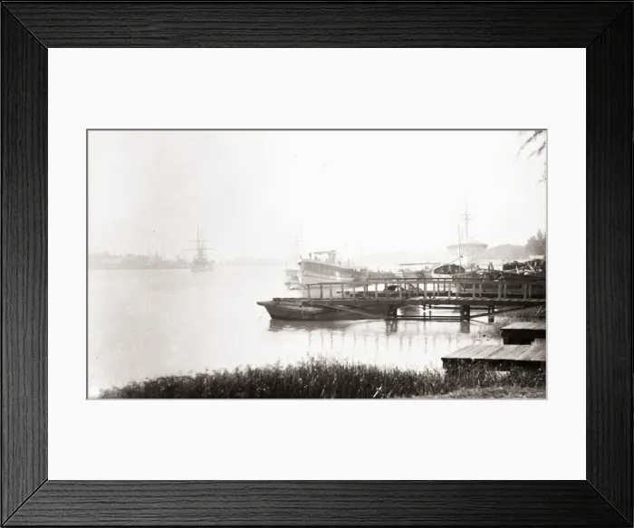 Framed Print : Saigon, modern Hochiminh City, Vietnam Framed Print : Saigon, modern Hochiminh City, Vietnam