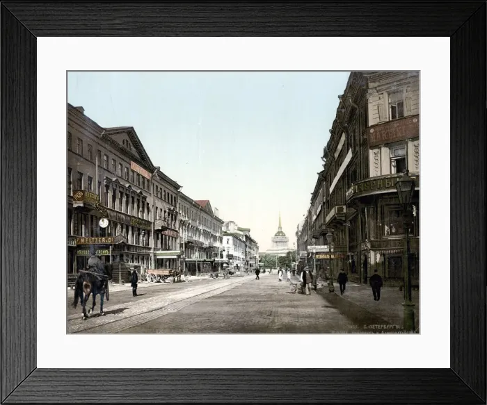Framed Print : Shopping street, St. Petersburg, Russia Framed Print : Shopping street, St. Petersburg, Russia