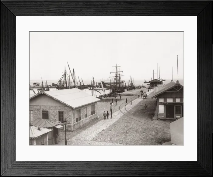 Framed Print : Sailing ships in the harbour, Cadiz, Spain, c. 1900 Framed Print : Sailing ships in the harbour, Cadiz, Spain, c. 1900
