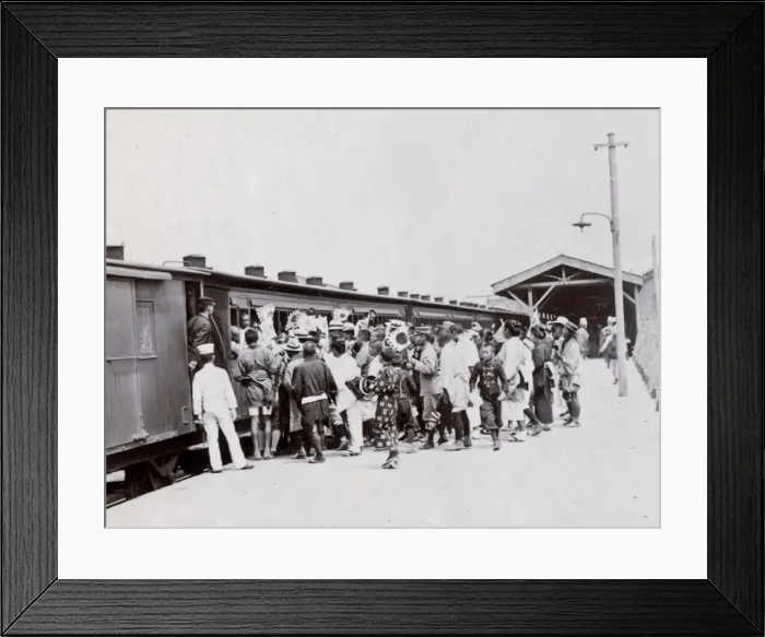 Framed Print : Departing soldiers, Russo-Japanese War 1904-5 Framed Print : Departing soldiers, Russo-Japanese War 1904-5