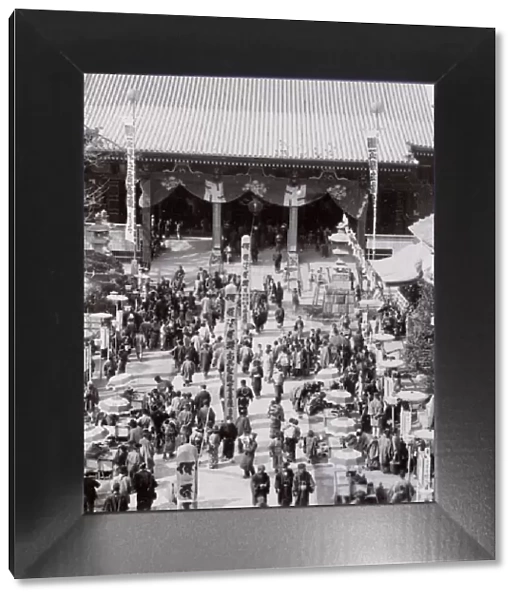 Crowds outside the Asakusa temple, Tokyo, c. 1900