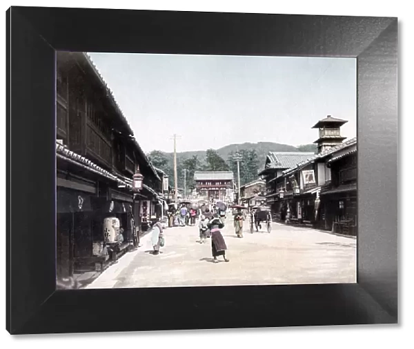 c. 1880s Japan - street scene, daily life