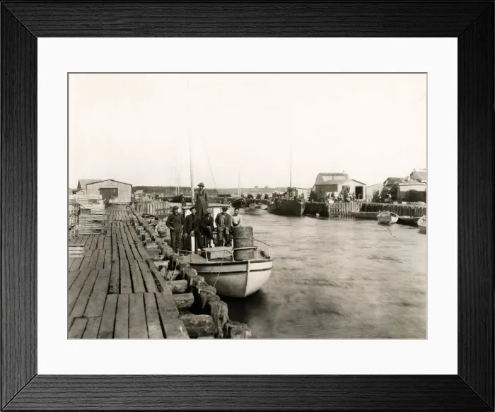 Framed Print : Early 20th century vintage press photograph