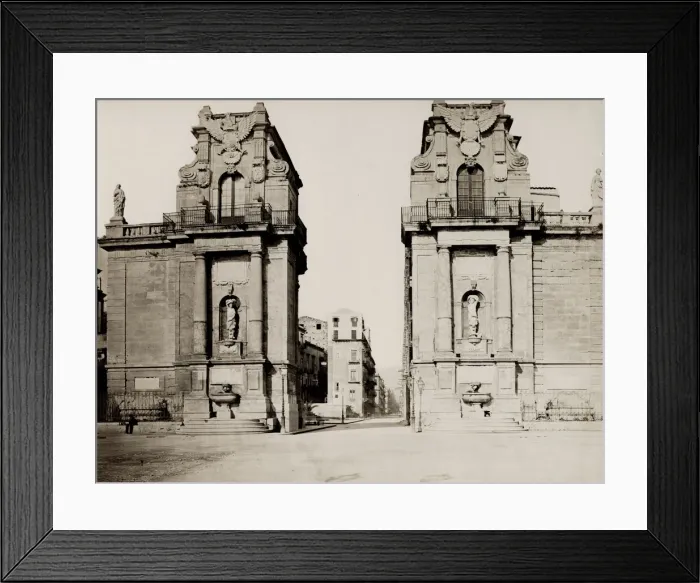 Framed Print : Porta Felice, Palermo, Italy Framed Print : Porta Felice, Palermo, Italy