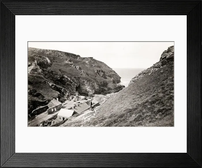 Framed Print : Tintagel, Cornwall, England Framed Print : Tintagel, Cornwall, England