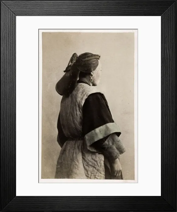 Framed Print : Vintage 19th century photograph: John Thomson carte de visite China: Foochow Framed Print : Vintage 19th century photograph: John Thomson carte de visite China: Foochow