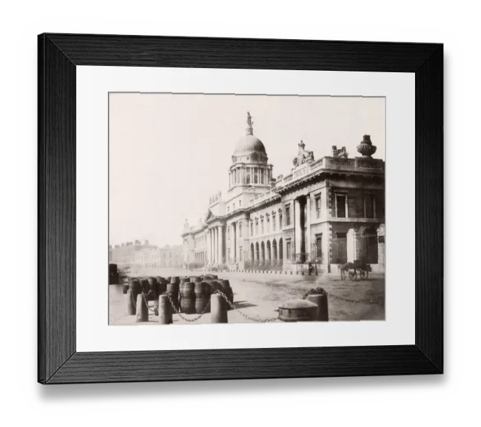 Framed Print : Dublin - customs house on bank of River Liffey Framed Print : Dublin - customs house on bank of River Liffey