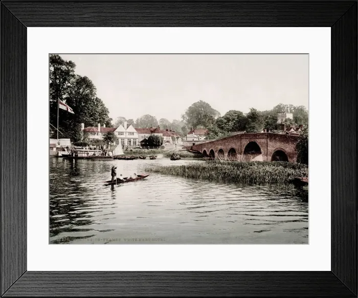 Framed Print : Vintage 19th century / 1900 photograph: Sonning, Berkshire Framed Print : Vintage 19th century / 1900 photograph: Sonning, Berkshire