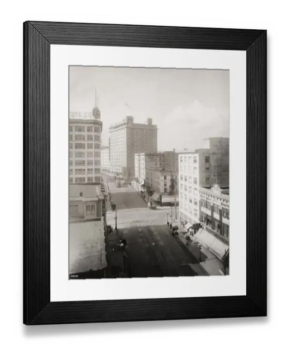 Framed Print : Vintage early 20th century press photograph: Vintage early 20th century press print Framed Print : Vintage early 20th century press photograph: Vintage early 20th century press print