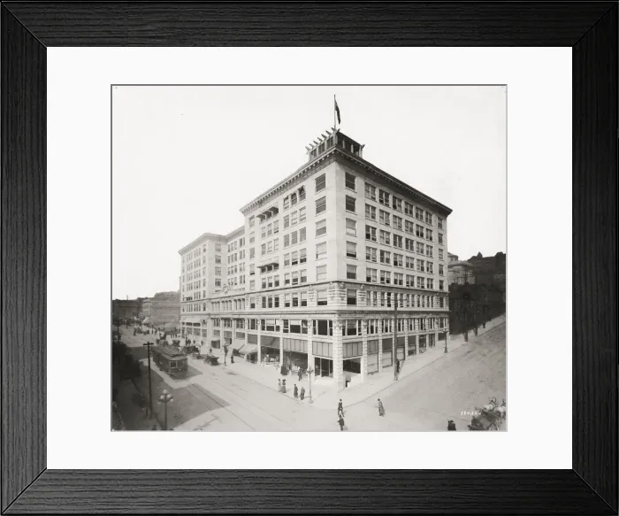 Framed Print : Vintage early 20th century press photograph: Seattle, Washington following the 1920 s Framed Print : Vintage early 20th century press photograph: Seattle, Washington following the 1920 s