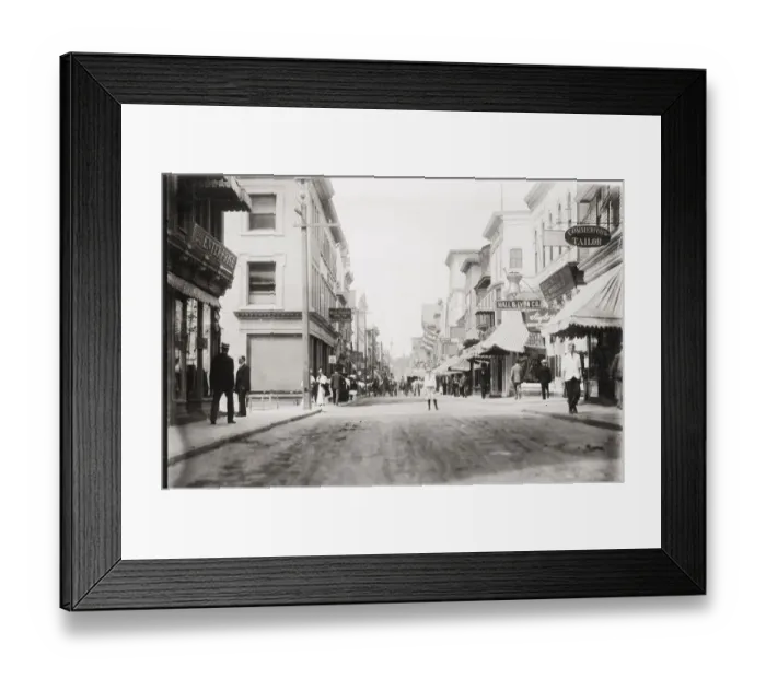 Framed Print : Vintage early 20th century press photograph: Thames Street, Newport, Rhode Island, 1920 s Framed Print : Vintage early 20th century press photograph: Thames Street, Newport, Rhode Island, 1920 s