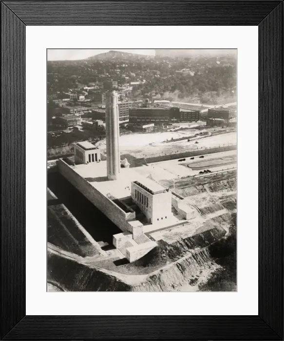 Framed Print : Vintage early 20th century press photograph: Kansas City, WWI Liberty Memorial building Framed Print : Vintage early 20th century press photograph: Kansas City, WWI Liberty Memorial building