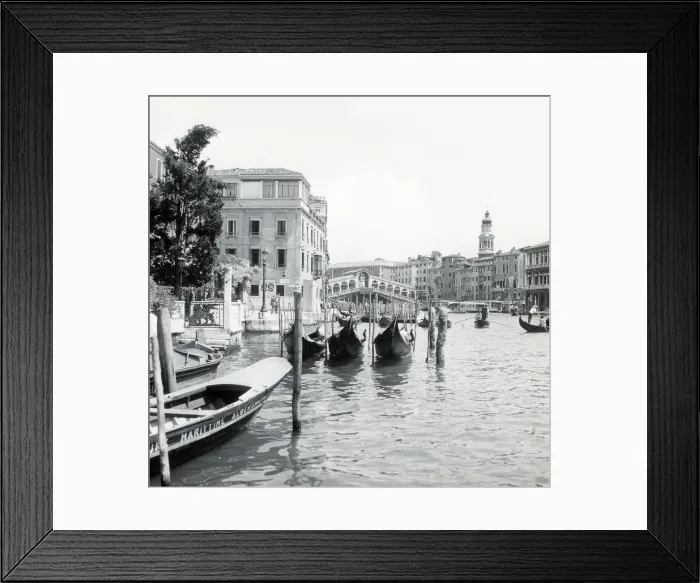 Framed Print : Grand Canal and Rialto Bridge, Venice, Italy Framed Print : Grand Canal and Rialto Bridge, Venice, Italy