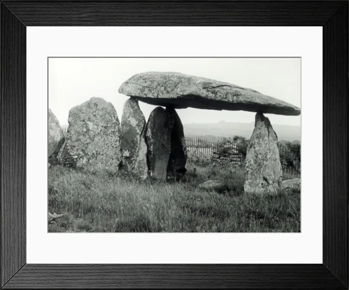 Framed Print : Pentre Ifan dolmen, Nevern, Pembrokeshire, South Wales Framed Print : Pentre Ifan dolmen, Nevern, Pembrokeshire, South Wales