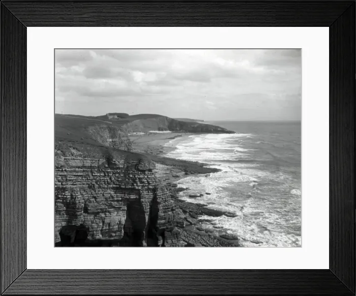 Framed Print : Pembrokeshire coast, South Wales Framed Print : Pembrokeshire coast, South Wales