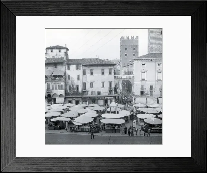Framed Print : Piazza delle Erbe, Verona, Italy Framed Print : Piazza delle Erbe, Verona, Italy