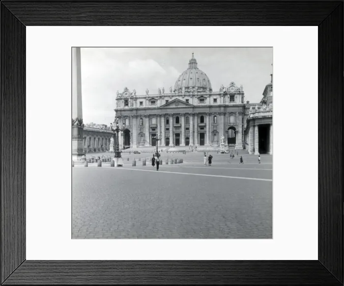 Framed Print : St Peter s, Vatican, Rome, Italy Framed Print : St Peter s, Vatican, Rome, Italy