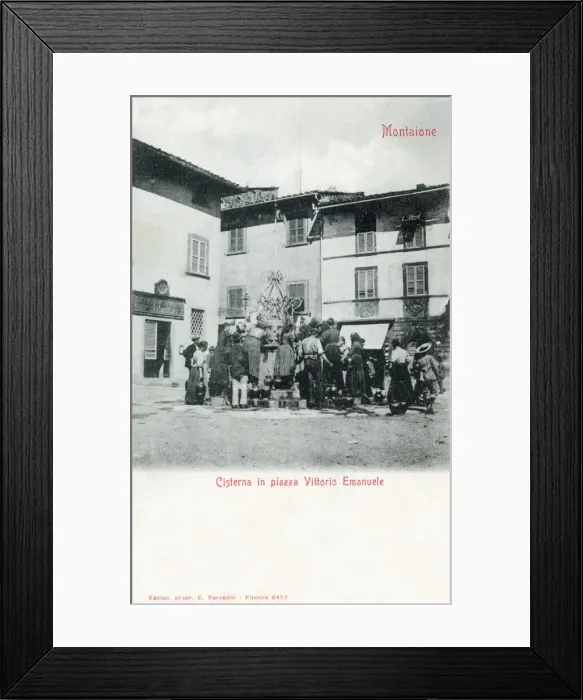 Framed Print : Filling jugs from a fountain in Montaione, Italy in Piazza Vittorio Emanuele Framed Print : Filling jugs from a fountain in Montaione, Italy in Piazza Vittorio Emanuele