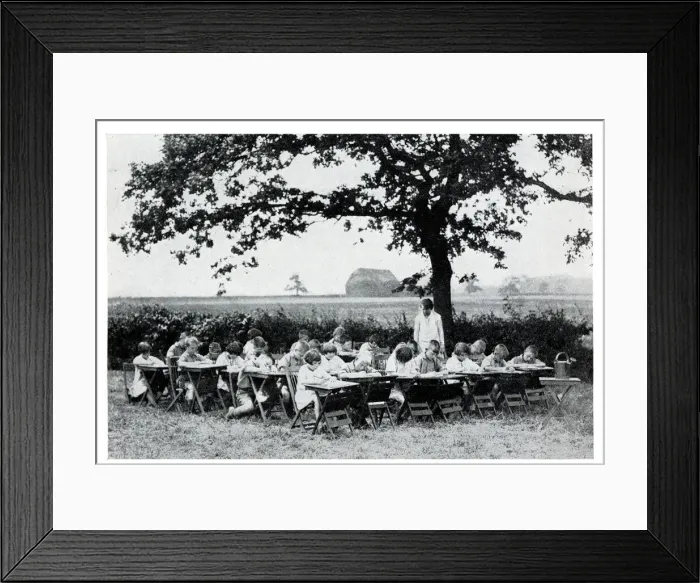 Framed Print : Drawing lesson, Fyfield Residential Open Air School, Essex