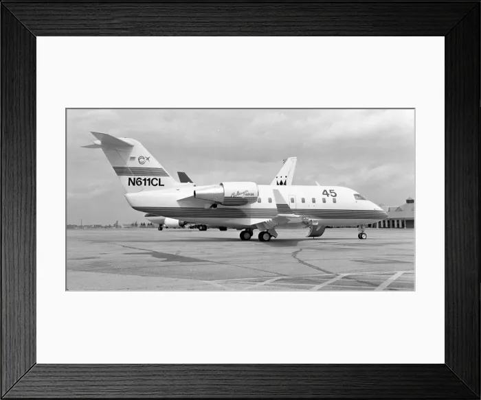 Framed Print : Canadair CL-601 Challenger N611CL Framed Print : Canadair CL-601 Challenger N611CL