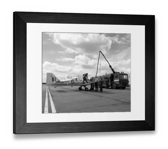 Framed Print : Scottish Aviation Bulldog T. 1 XX688 Framed Print : Scottish Aviation Bulldog T. 1 XX688