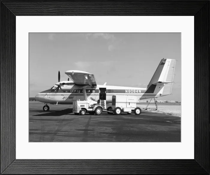 Framed Print : de Havilland Canada DHC-6-100 Twin Otter N8084N Framed Print : de Havilland Canada DHC-6-100 Twin Otter N8084N