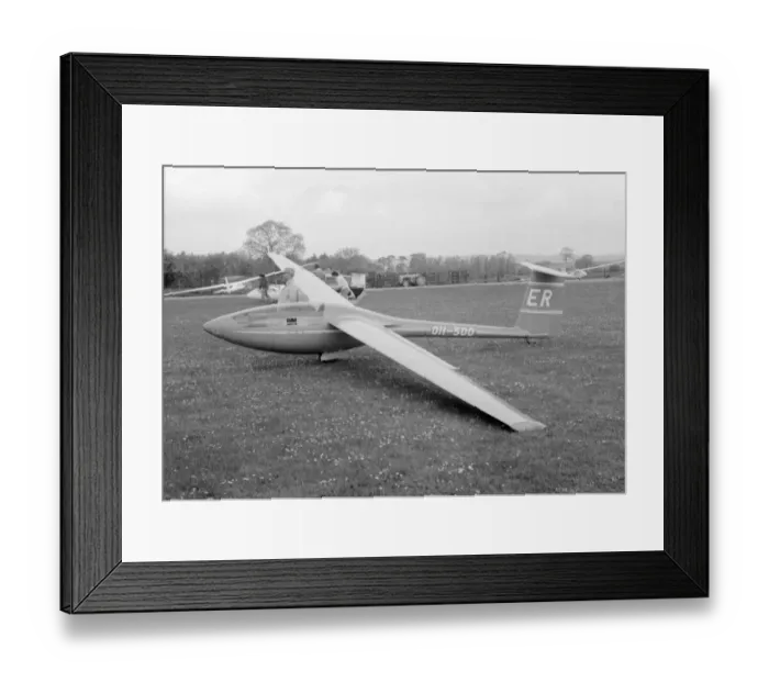 Framed Print : Eiri-Avion PIK-20 OH-500 ER Framed Print : Eiri-Avion PIK-20 OH-500 ER