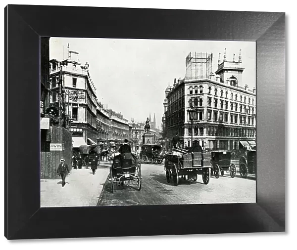 Holborn Circus and Viaduct, City of London