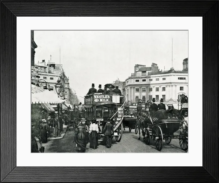 Framed Print : Oxford Circus, London Framed Print : Oxford Circus, London