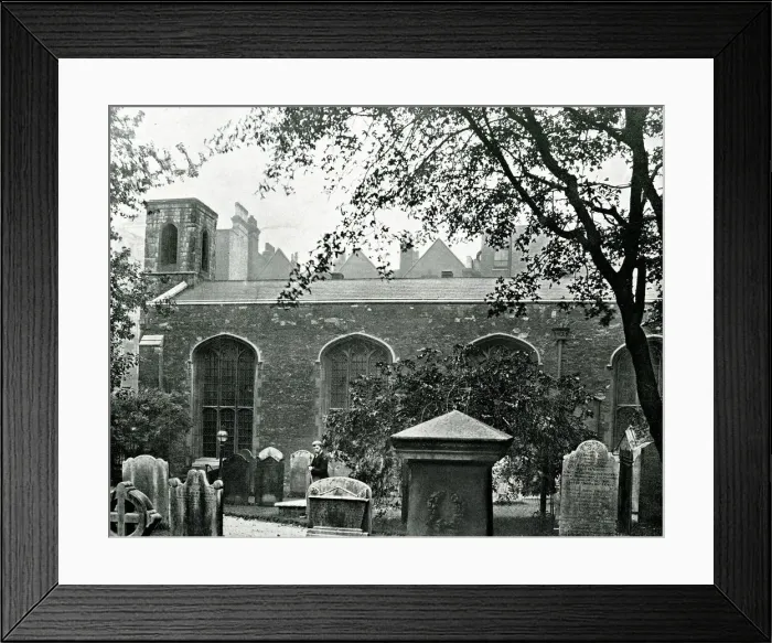 Framed Print : The Chapel Royal, Savoy Street, London Framed Print : The Chapel Royal, Savoy Street, London