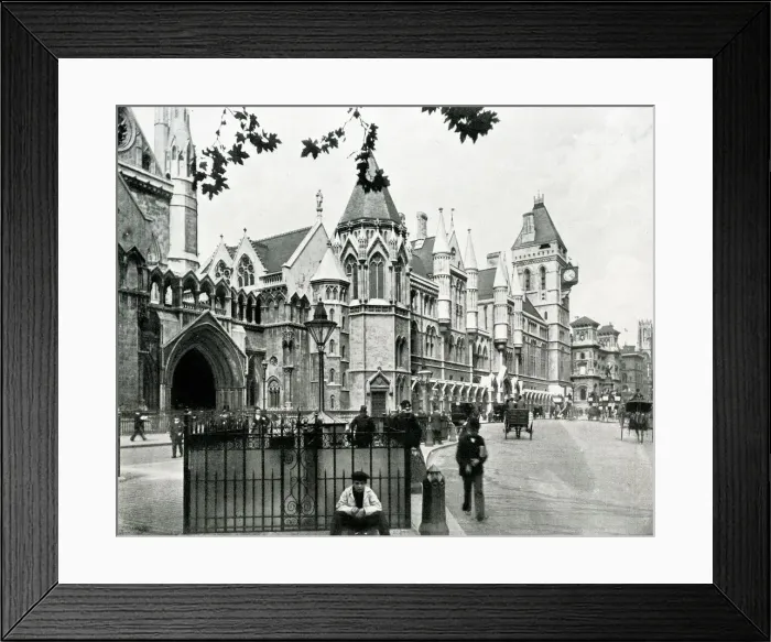 Framed Print : The Royal Courts of Justice, The Strand, London Framed Print : The Royal Courts of Justice, The Strand, London