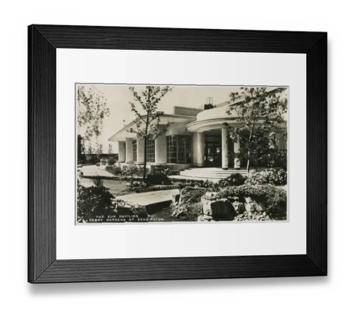 Framed Print : The Sun Pavilion - Derry & Toms Rooftop Gardens, Kensington Framed Print : The Sun Pavilion - Derry & Toms Rooftop Gardens, Kensington