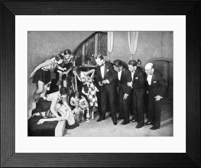 Framed Print : A scene from Broadway at the Broadhurst Theatre, New York (1926) Date: 1926 Framed Print : A scene from Broadway at the Broadhurst Theatre, New York (1926) Date: 1926