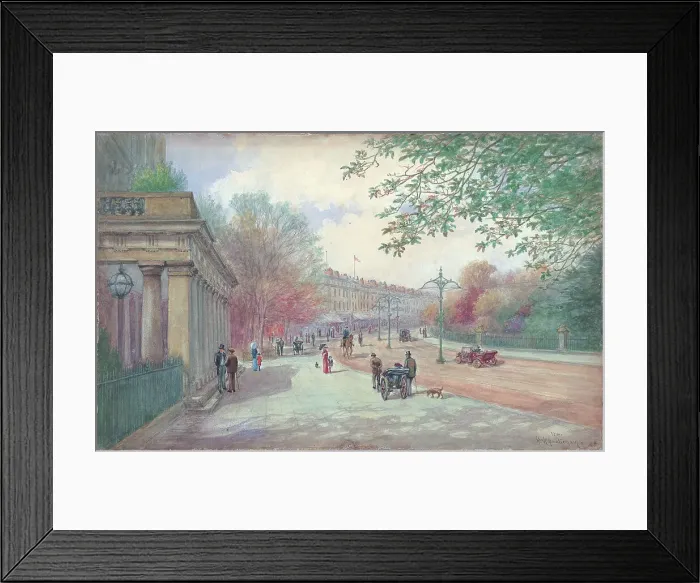 Framed Print : The Parade, Leamington Spa Framed Print : The Parade, Leamington Spa
