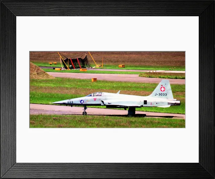Framed Print : Northrop F-5E Tiger II J-3033 Framed Print : Northrop F-5E Tiger II J-3033