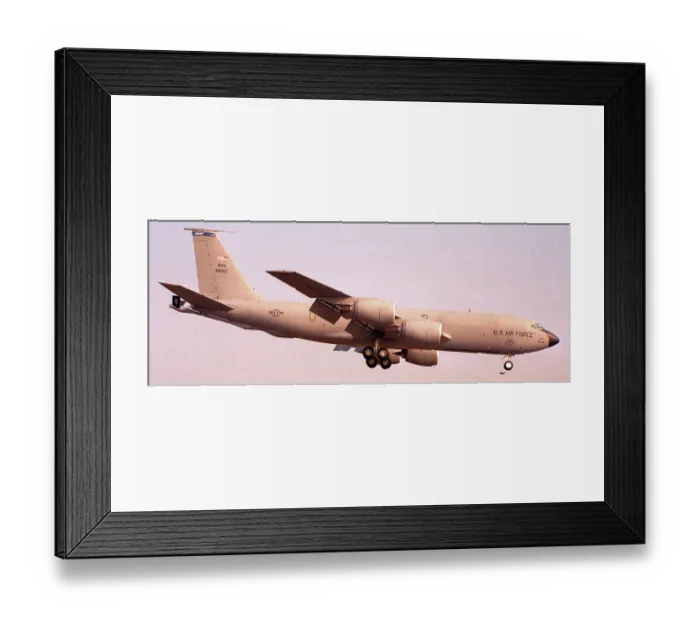 Framed Print : Boeing KC-135R Stratotanker 63-8033