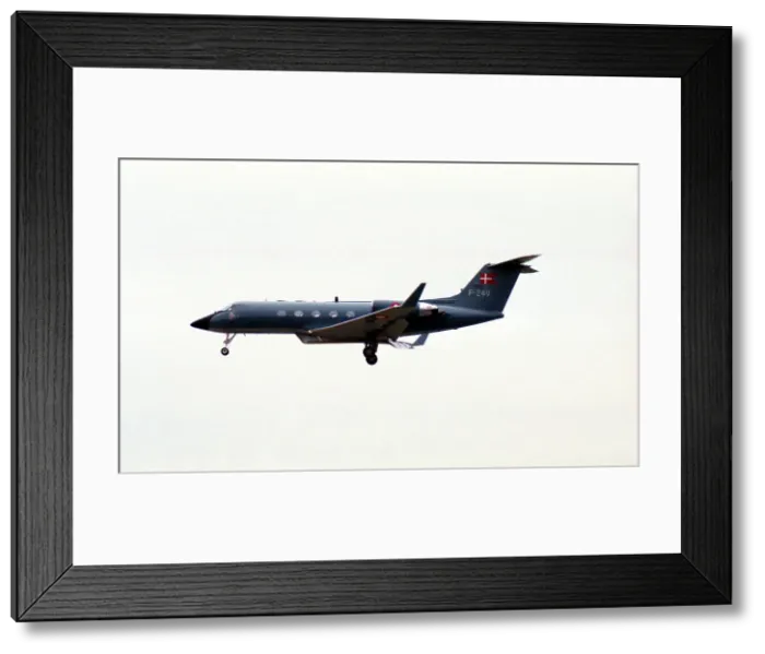 Framed Print : Grumman G-1159A Gulfstream III F-249 Framed Print : Grumman G-1159A Gulfstream III F-249
