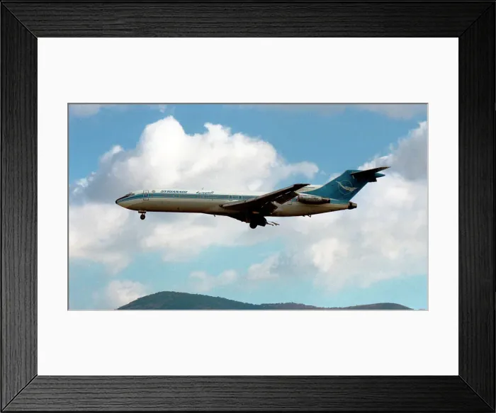 Framed Print : Boeing 727-200 Framed Print : Boeing 727-200