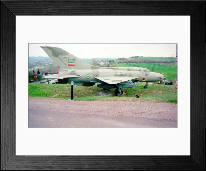 Framed Print : Mikoyan-Gurevich MiG-21PFM 870 - 3-0914 Framed Print : Mikoyan-Gurevich MiG-21PFM 870 - 3-0914