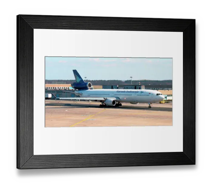 Framed Print : McDonnell Douglas MD-11 PK-GIJ Framed Print : McDonnell Douglas MD-11 PK-GIJ