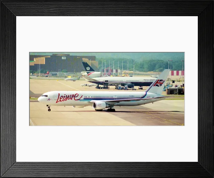 Framed Print : Boeing 767-39H(ER) G-UKLI Framed Print : Boeing 767-39H(ER) G-UKLI