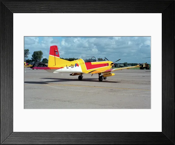 Framed Print : Pilatus PC-7 Turbo Trainer L-01 Framed Print : Pilatus PC-7 Turbo Trainer L-01